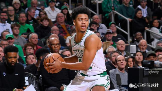 穩步上升的 穩步上升的