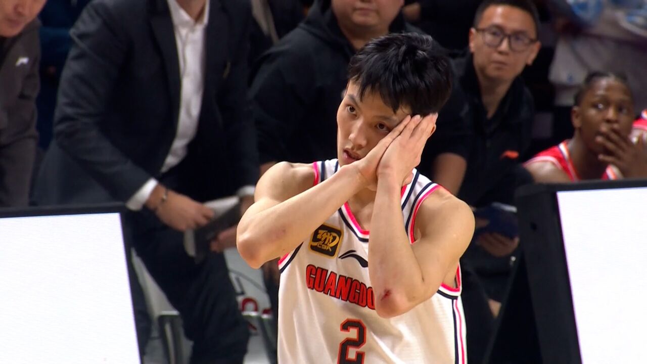 显然是球队 显然是球队