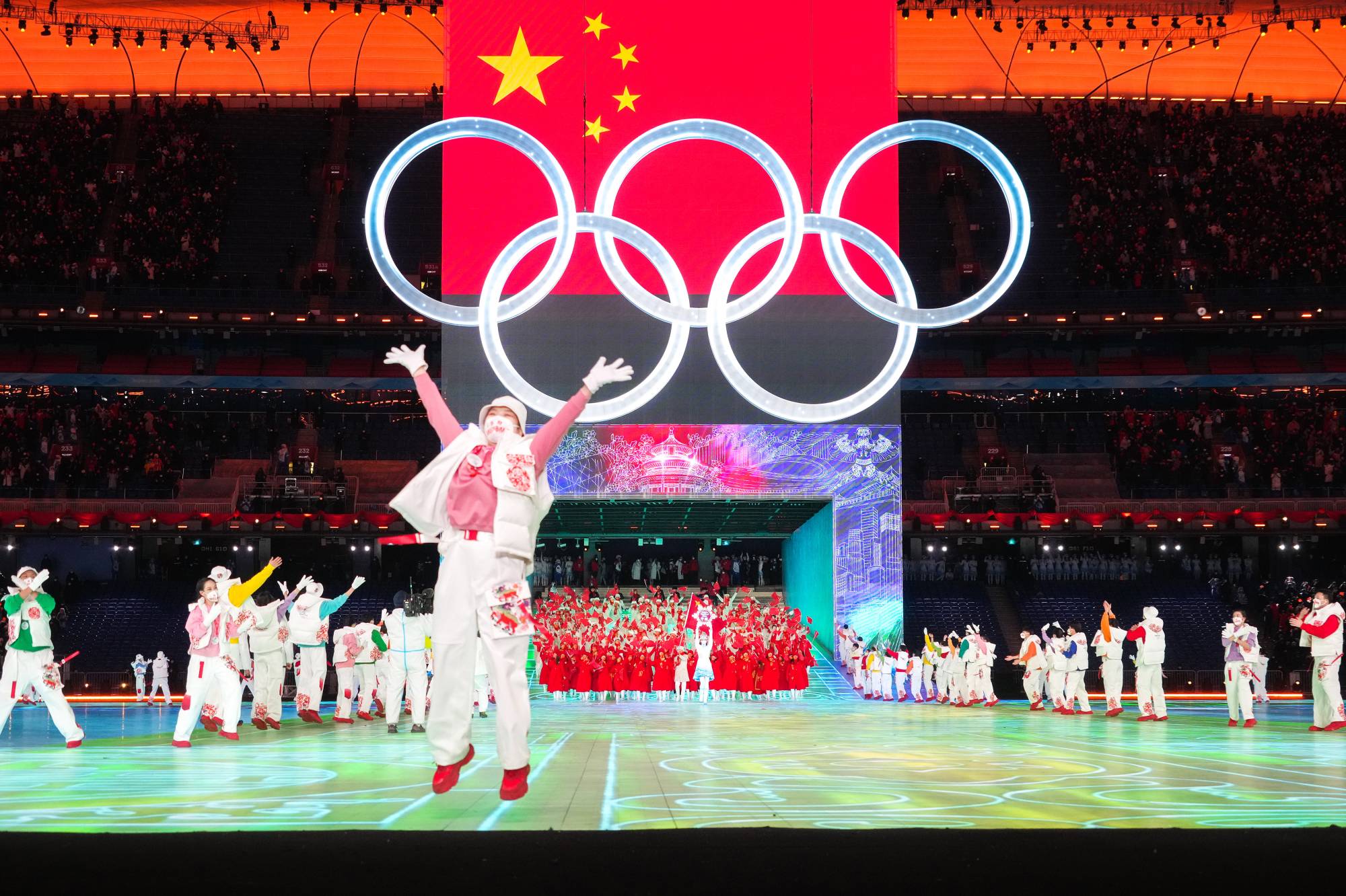 成为人们关 成为人们关