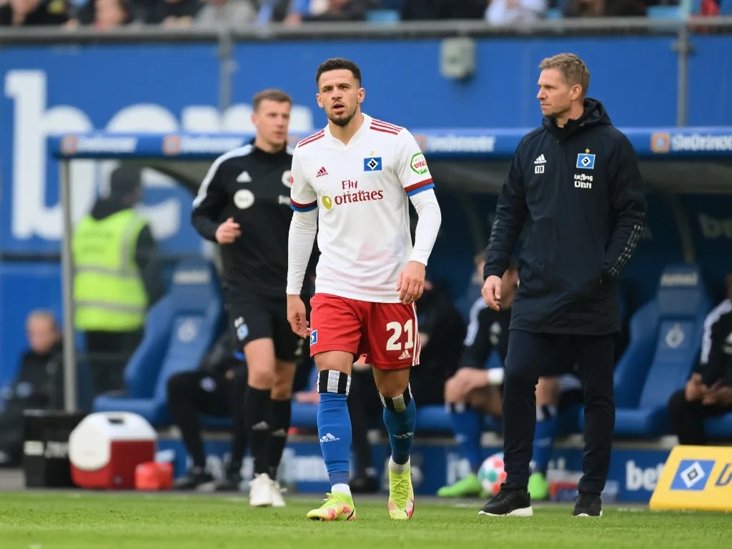 讓球員在場 讓球員在場